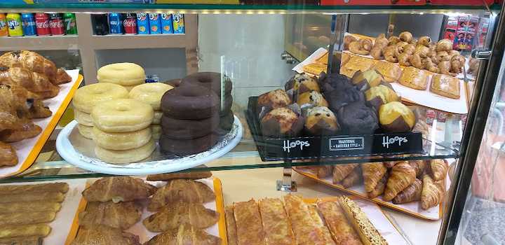 Fotografia tomada fuera de Horno de Pan T&Z - Panadería en L'Hospitalet de Llobregat, Barcelona