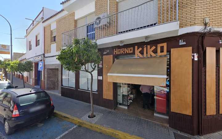 Fotografia tomada fuera de Horno Kiko - Panadería en La Palma del Condado, Huelva