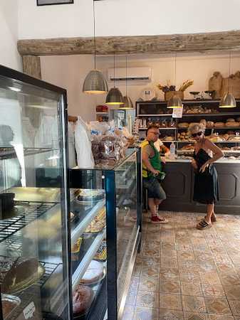 Fotografia tomada fuera de Horno Manolo - Forn de pa en Sant Francesc Xavier, Baleares