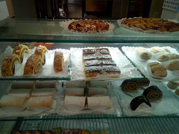 Fotografia tomada fuera de Horno Orts - Panadería en Vinalesa, Valencia