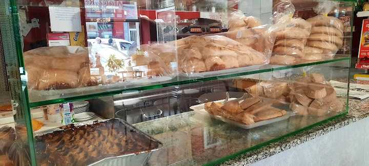 Fotografia tomada fuera de Ascensión - Panadería en Chantada, Lugo