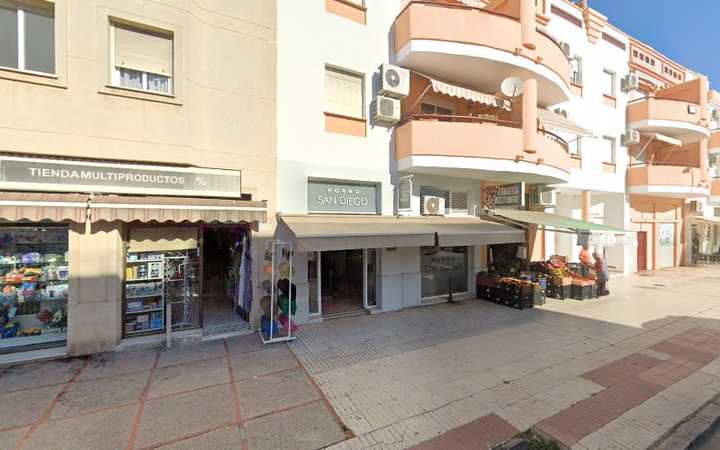 Fotografia tomada fuera de Horno San Diego - Panadería en Sanlúcar de Barrameda, Cádiz