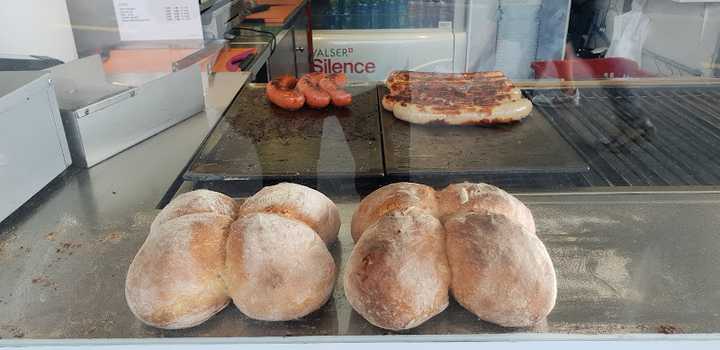 Fotografia tomada fuera de Horno San Roque - Panadería en Antequera, Málaga