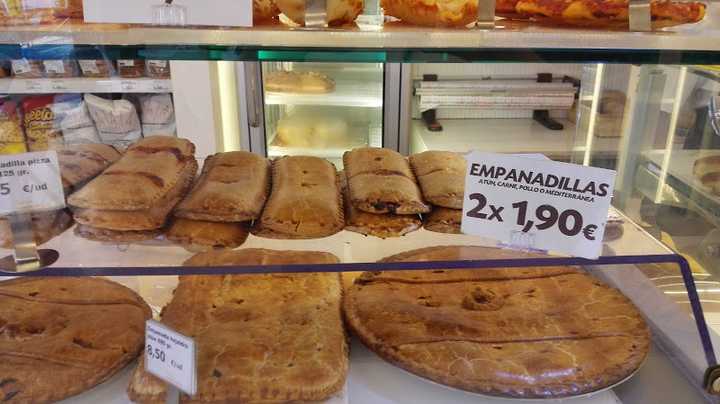 Fotografia tomada fuera de Horno Sanbrandan - Panadería en A Coruña, A Coruña