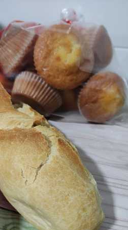 Fotografia tomada fuera de Horno tradicional Rosan (Antonio Arredondo González) - Panadería en Valladolid, Valladolid