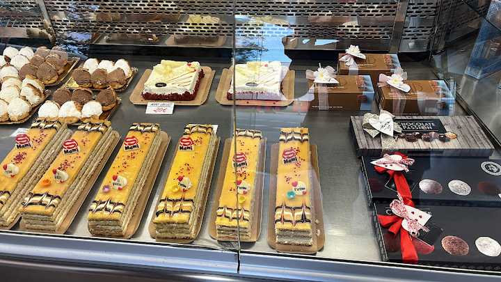 Fotografia tomada fuera de Hornos y Pastelerías Vila - Forn de pa en Barcelona, Barcelona
