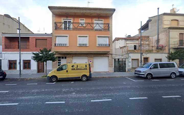 Fotografia tomada fuera de Javier Belenguer Sáez - Panadería en Utiel, Valencia