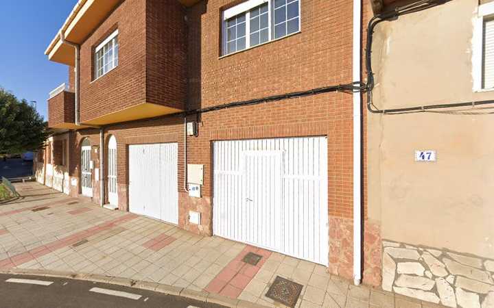 Fotografia tomada fuera de José María García García - Panadería en Oteruelo de la Valdoncina, León