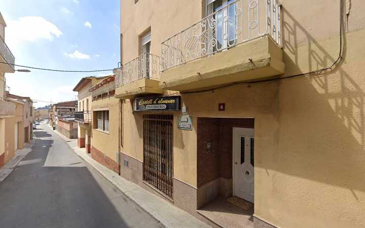 Fotografia tomada fuera de Juan Bardají Miranda - Panadería en Almenar, Lleida