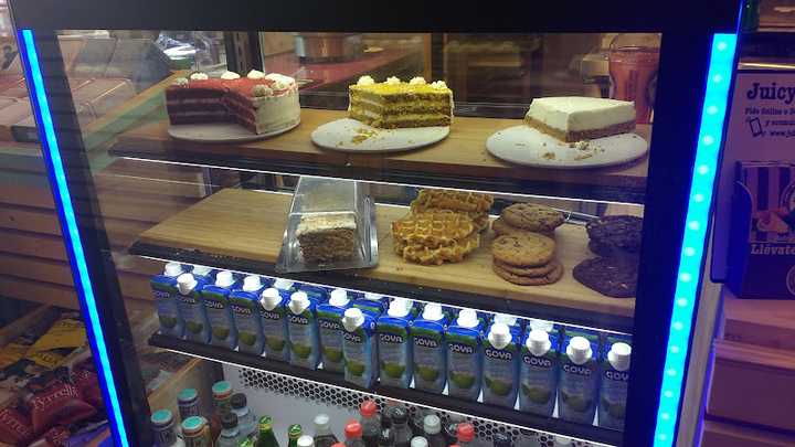Fotografia tomada fuera de Juicy Avenue Pozuelo - restaurantes en Pozuelo de Alarcón, Madrid