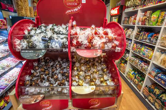 Fotografia tomada fuera de Kikos - Tienda de golosinas en Aranda de Duero, Burgos