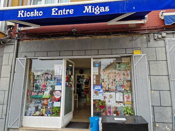 Fotografia tomada fuera de Kiosco Entre Migas - Panadería en Avilés, Asturias