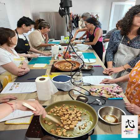Fotografia tomada fuera de Kokoro obrador de pastelería vegana y sin gluten - Pastelería en Beniarbeig, Alicante
