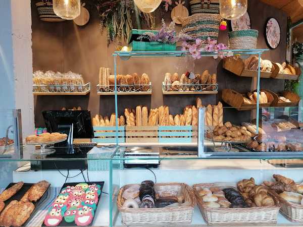 Fotografia tomada fuera de KURRUSKU Berria - Panadería en Barakaldo, Bizkaia