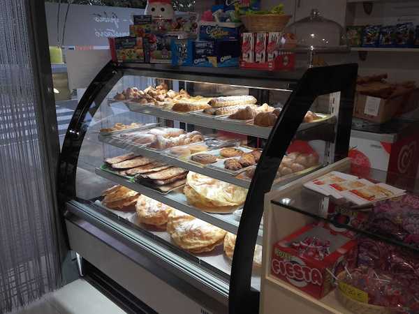 Fotografia tomada fuera de l'Espiga - cafeterías en Albatàrrec, Lleida