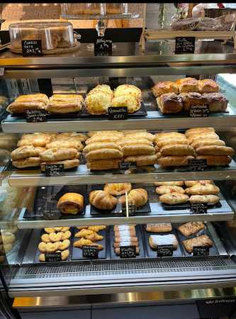 Fotografia tomada fuera de La Cachiterie - cafeterías en Madrid, Madrid