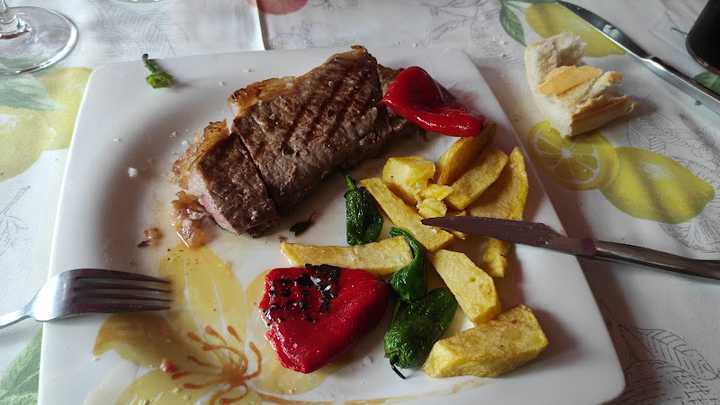 Fotografia tomada fuera de La casuca del arroz - restaurantes en Viérnoles, Cantabria