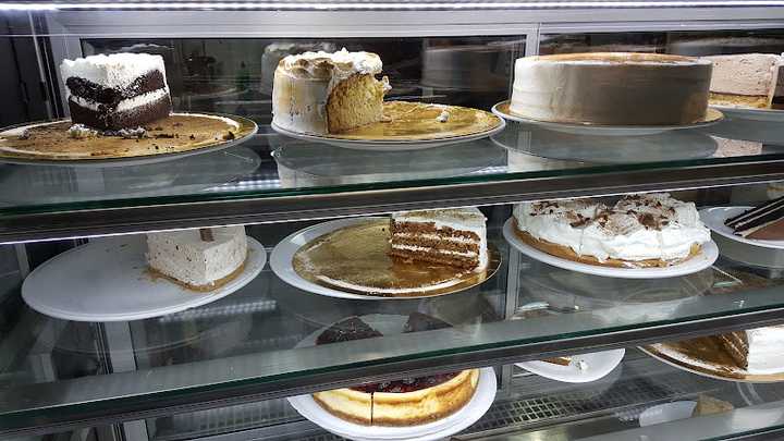 Fotografia tomada fuera de La Cocina de mi Vecina - Pastelería en Madrid, Madrid