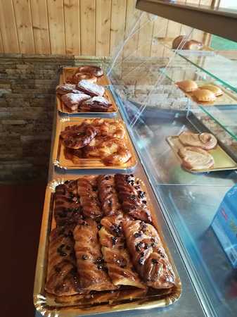 Fotografia tomada fuera de La Colmena Cafe - cafeterías en Arboleas, Almería