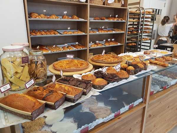 Fotografia tomada fuera de La Croissanterie Sopelana - Panadería en Sopela, Bizkaia
